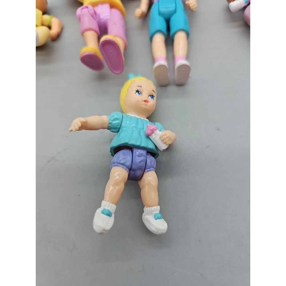 Fisher Price Loving Family Figures 2 Babies Toddler 2 Girls  5 Piece Lot Vintage